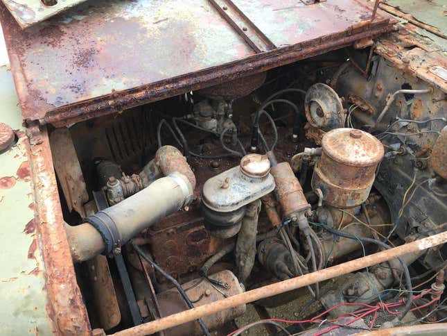 Image for article titled At $3,500, Is This 1944 Dodge WC-52 Military Truck Ready to Soldier on?