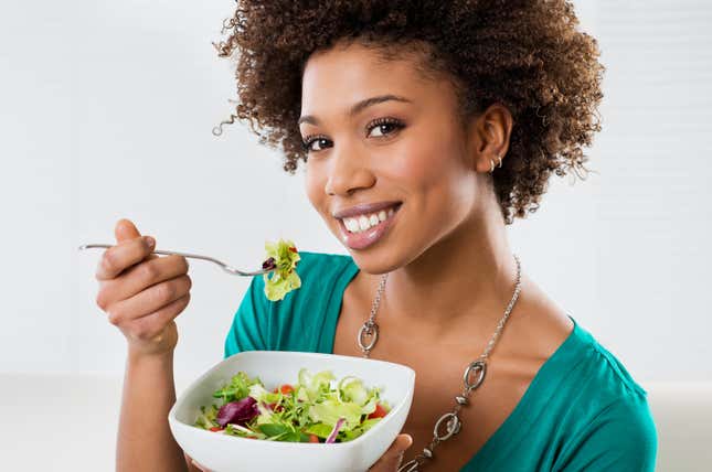 Image for article titled Should Salads Be on Plates or in Bowls? (A Short Debate About a Dumb Thing People Do)