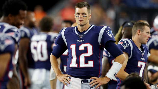 Tom Brady Applies Eye Black To Crow's Feet