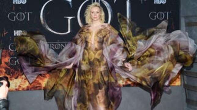 Image for article titled The Game of Thrones Gang Gussied Up and Got Back Together on the Season 8 Premiere Red Carpet