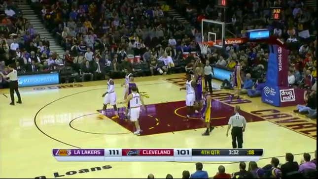 Lakers Beat Cavs Despite Having Only Four Eligible Players