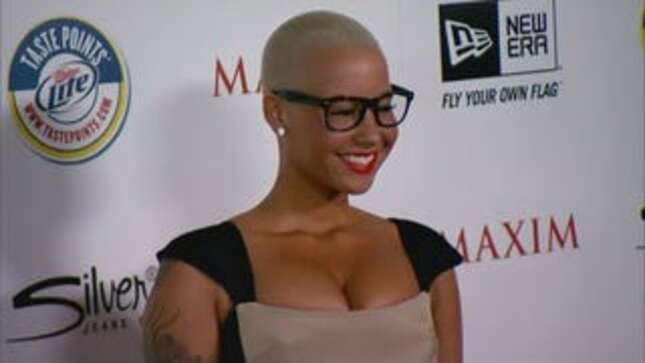 Taylor Swift Won't Sign a Prenup Because They're 'Totally Unromantic'