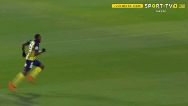 Usain Bolt Is A Soccer Player Now And He's Actually Not Terrible