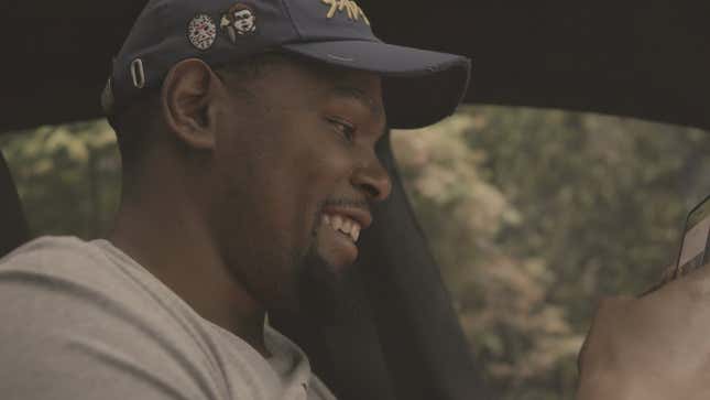 Kevin Durant Enjoys Meme Featuring Kevin Durant