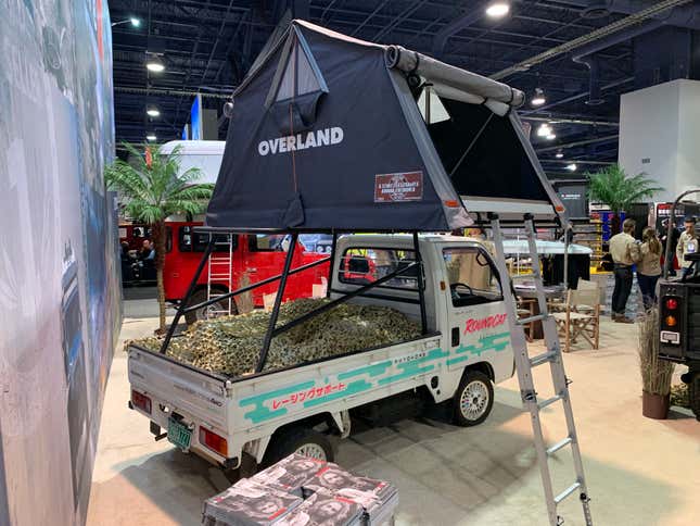 Image for article titled Here Is Everything Awesome I Could Find At SEMA This Year