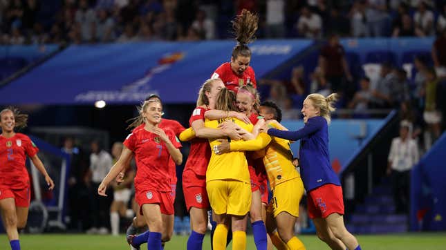 Image for article titled Please Enjoy These Photos of the US Women's Soccer Team Sipping Tea, Butchering England