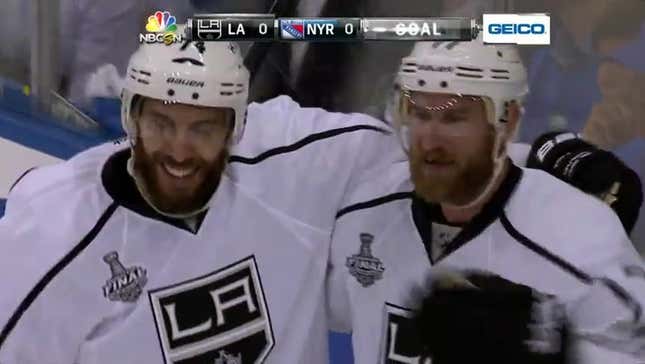 Kings Score Buzzer-Beater Goal To End First Period