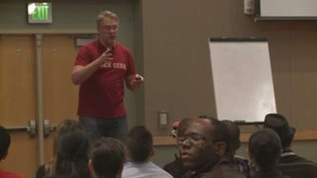 New Mexico College Uses Classes on Threesomes to Curb Sexual Violence