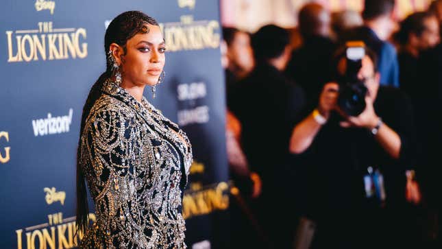 Image for article titled Just Because Beyoncé Posts Some Nice Pictures on Instagram Doesn&#39;t Mean She&#39;s Pregnant!