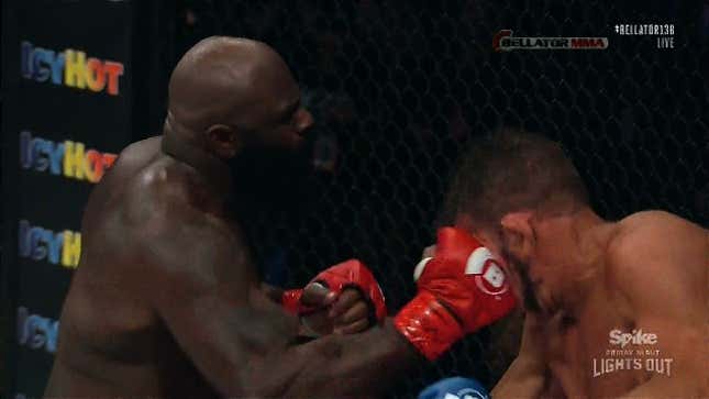 Kimbo Slice Escapes Chokehold, Knocks Out Ken Shamrock In First Round