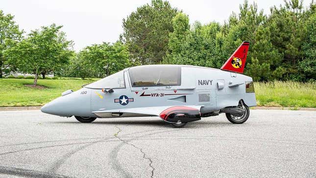 Image for article titled The Pulse Autocycle Is Like An Airplane For The Open Road