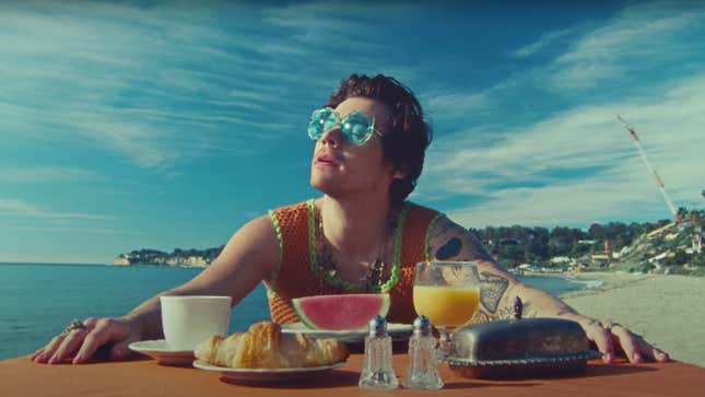 Image for article titled Please Enjoy Harry Styles's Ode to Eating 'Watermelons'