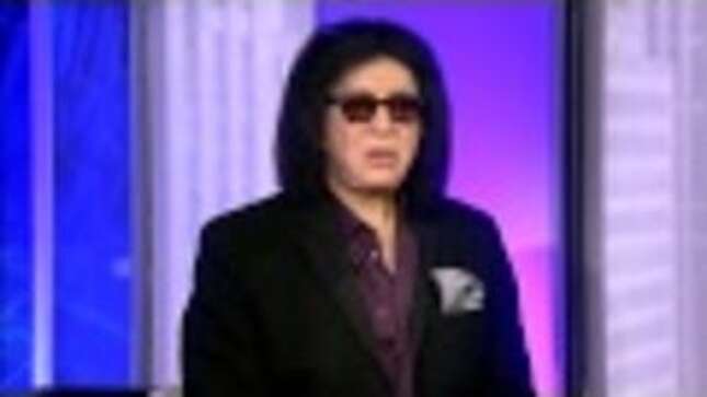 Old Fart Known as Gene Simmons Wants Women to Quit Depending on Men