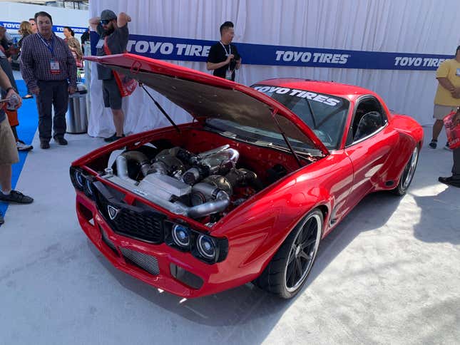 Image for article titled Here Is Everything Awesome I Could Find At SEMA This Year