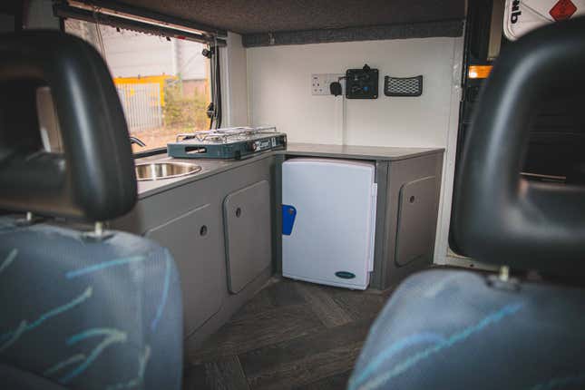 Image for article titled Go Small And Go Anywhere In This Suzuki Jimny Camper