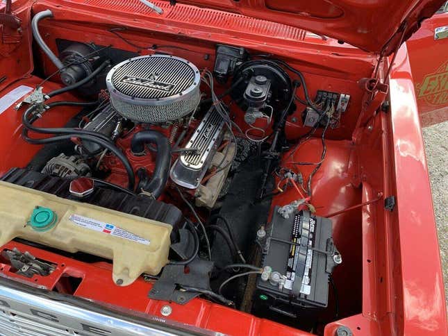 Image for article titled At $21,900, Would You Consider Riding Around Your Hood In This 1979 Dodge Li'l Red Express?