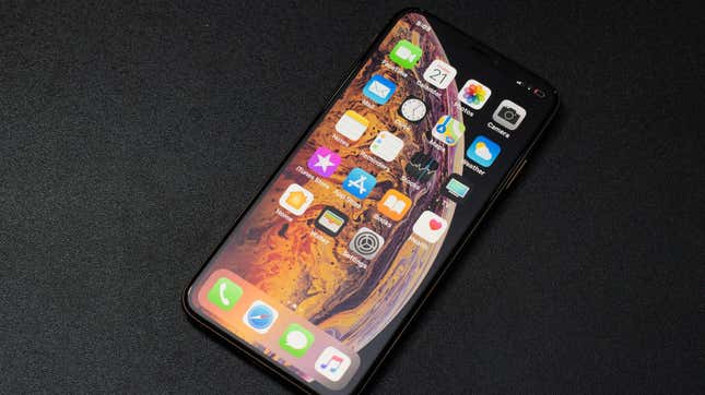 Here's How Much You'll Save With an Apple-Refurbished iPhone XS
