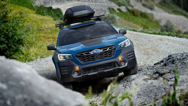 Image for article titled The Subaru Outback Wilderness Has A 700 Pound-Rated Roof Rack And Better Breakover Than A Jeep Wrangler