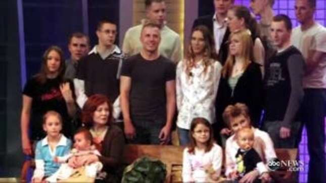 65-Year-Old Mother Of 13 May Be Oldest Woman to Ever Birth Quadruplets