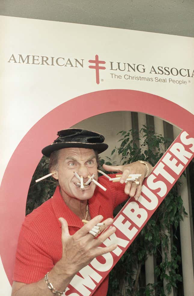 Image for article titled The Rise and Fall of the Great American Cigarette