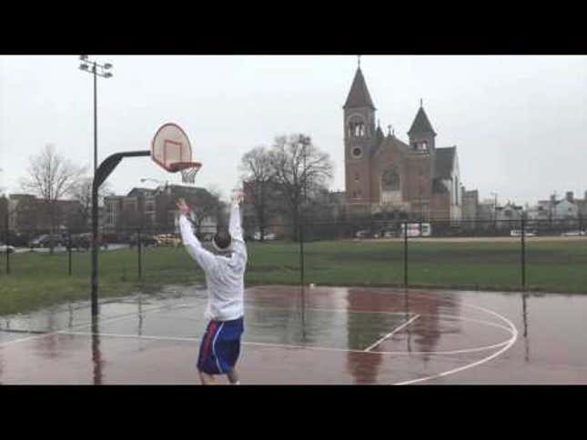 Cool Dude Recreates 13 Iconic March Madness Shots