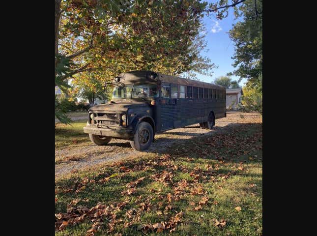 Image for article titled Kawasaki Versys, Amertek 2500L, Chevy Corvair: The Dopest Vehicles I Found For Sale Online