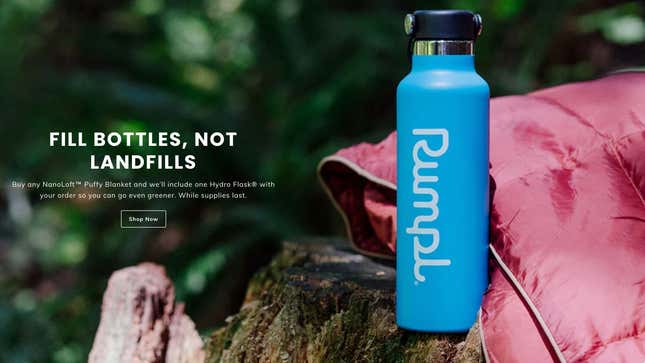  Free HydroFlask Water Bottle with NanoLoft Camping Blanket Purchase | From $149 | Rumpl