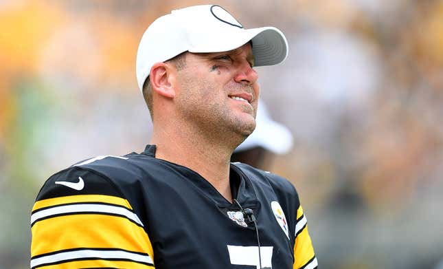 Image for article titled Ben Roethlisberger Is Done For The Season