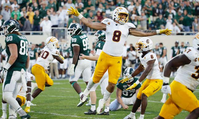 Image for article titled Pac-12 Admits Officials Missed Critical Penalty On Last Play In Arizona State&#39;s Upset Of Michigan State