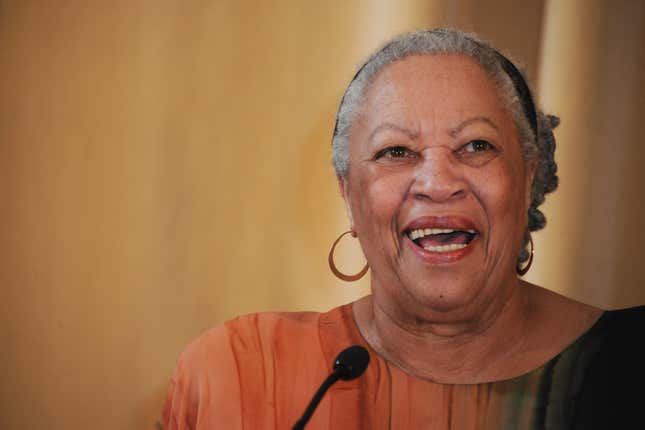 Image for article titled Paying Tribute to a &#39;National Treasure&#39;: How We Remember Toni Morrison