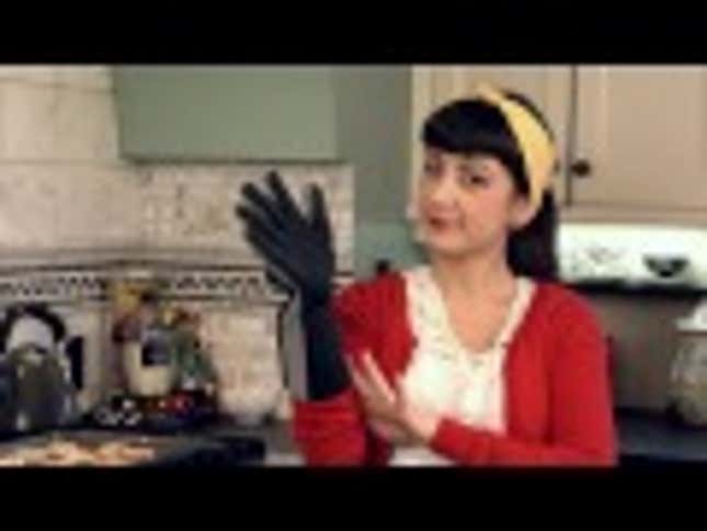 I Love This Power Glove Oven Mitt, It's So Bad