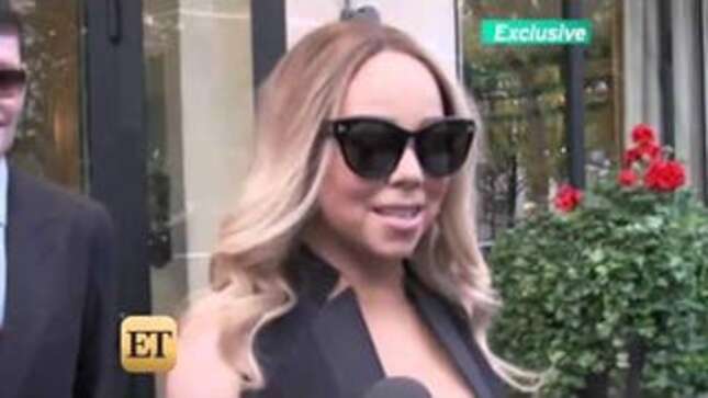 Rita Ora Took a Selfie With Beyoncé Last Night, and All Is Right With the World