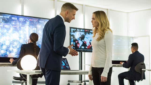 Image for article titled 10 episodes that take DC’s Legends Of Tomorrow from bad superhero show to best superhero show