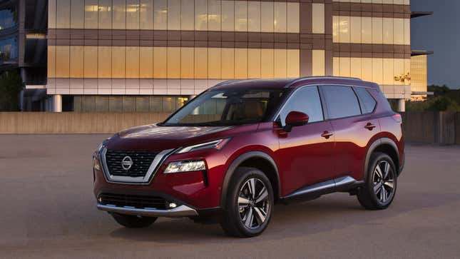 Image for article titled Nissan Is So Confident In The Rogue They&#39;ll Let You Drive A RAV4 At The Dealership