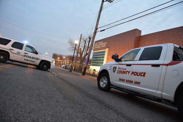 Image for article titled St. Louis County Council Approves Resolution Giving Police Department and Union an Ultimatum: Police Reform or No New Contracts