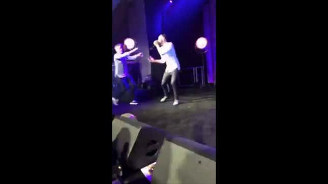 Dancing Klay Is Back, Dancing A Little Too Hard At Steph Curry's Birthday Party<em></em>