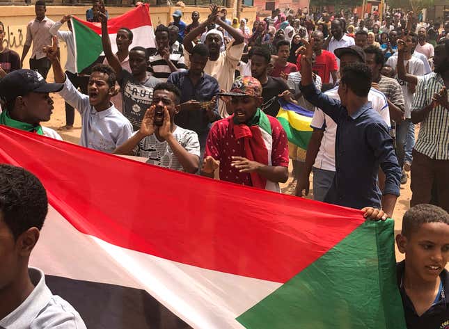 Image for article titled Unbowed and Unbroken: Pro-Democracy Sudanese Resume Massive Protests Against Military Rule