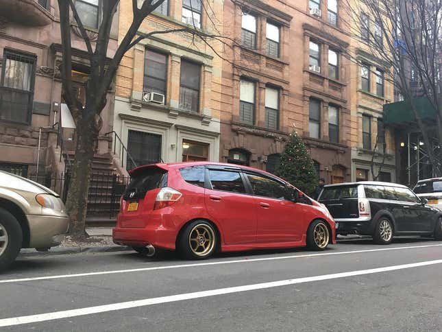 Image for article titled The Best Size Of Wheels Are 15s