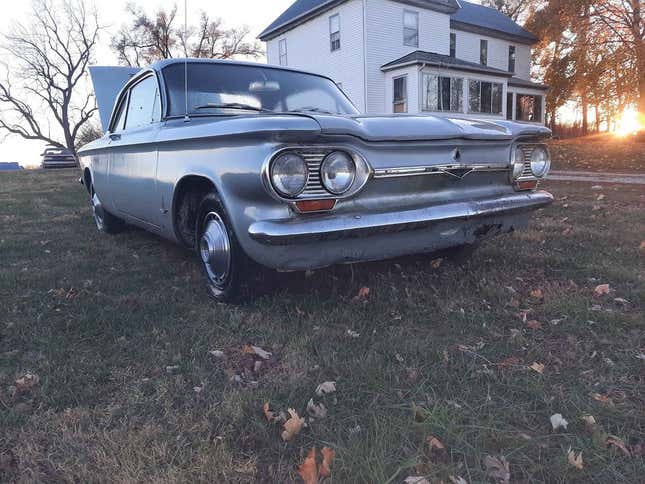 Image for article titled Kawasaki Versys, Amertek 2500L, Chevy Corvair: The Dopest Vehicles I Found For Sale Online