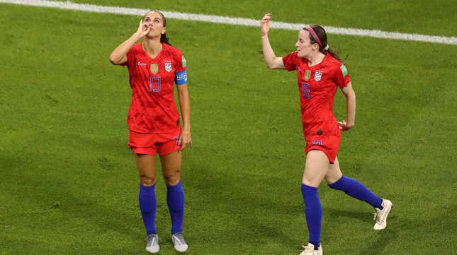 Image for article titled Please Enjoy These Photos of the US Women's Soccer Team Sipping Tea, Butchering England