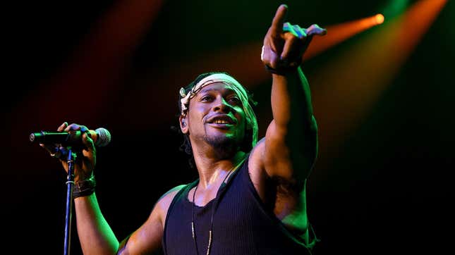 D’Angelo performs at The Chelsea at The Cosmopolitan of Las Vegas on August 21, 2015 in Las Vegas, Nevada.