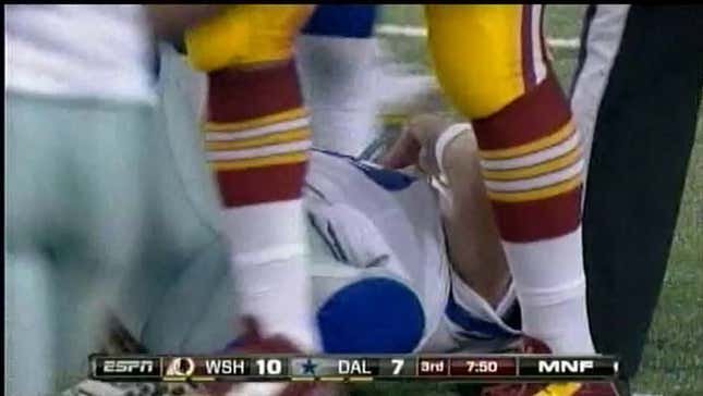 Tony Romo Knocked Out Of Game Vs. Washington With Apparent Back Injury