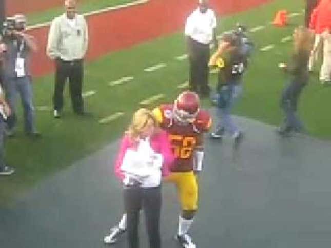 Rey Maualuga Apologizes For Impromptu Rumpy-Pump of America's Sideline Princess