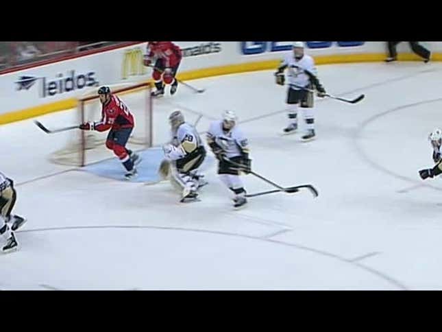 Sidney Crosby Catches Teammate's Stick In Mid-Air