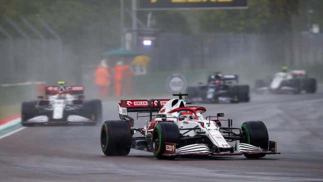 Image for article titled Formula One Is Going To Try To Fix Qualifying With Sprint Races At Three Grands Prix This Year