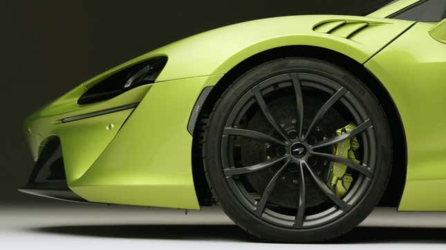 Image for article titled McLaren Shows The World Its 205 MPH Plug-In Hybrid Supercar, The Artura, And It Has No Reverse Gear