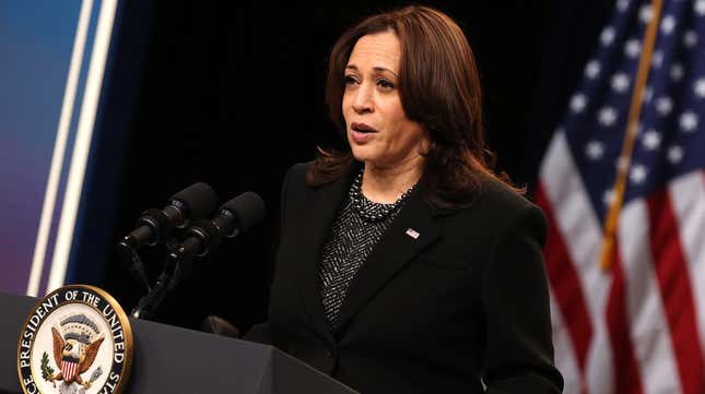 Image for article titled Vice President Kamala Harris Announced $250 Million Grant That Will Be Distributed Among Organizations Combating Racial Disparities in Covid Response