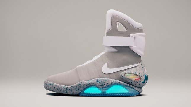 Ahora puedes tener las zapatillas de <i>Back to the Future</i> fabricadas por Nike (si tienes suerte)<em></em>