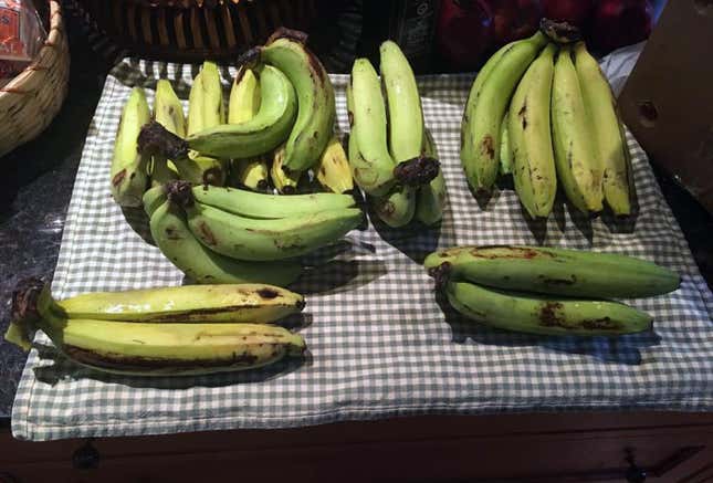 Chuches Picantes y Ácidas - Descubre la Explosión de Sabor con Nuestra  Bolsa – Mono Banano