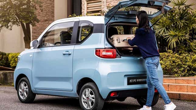 Image for article titled China Is Eager To Grow EVs And Here Is The Adorable Car Leading The Way